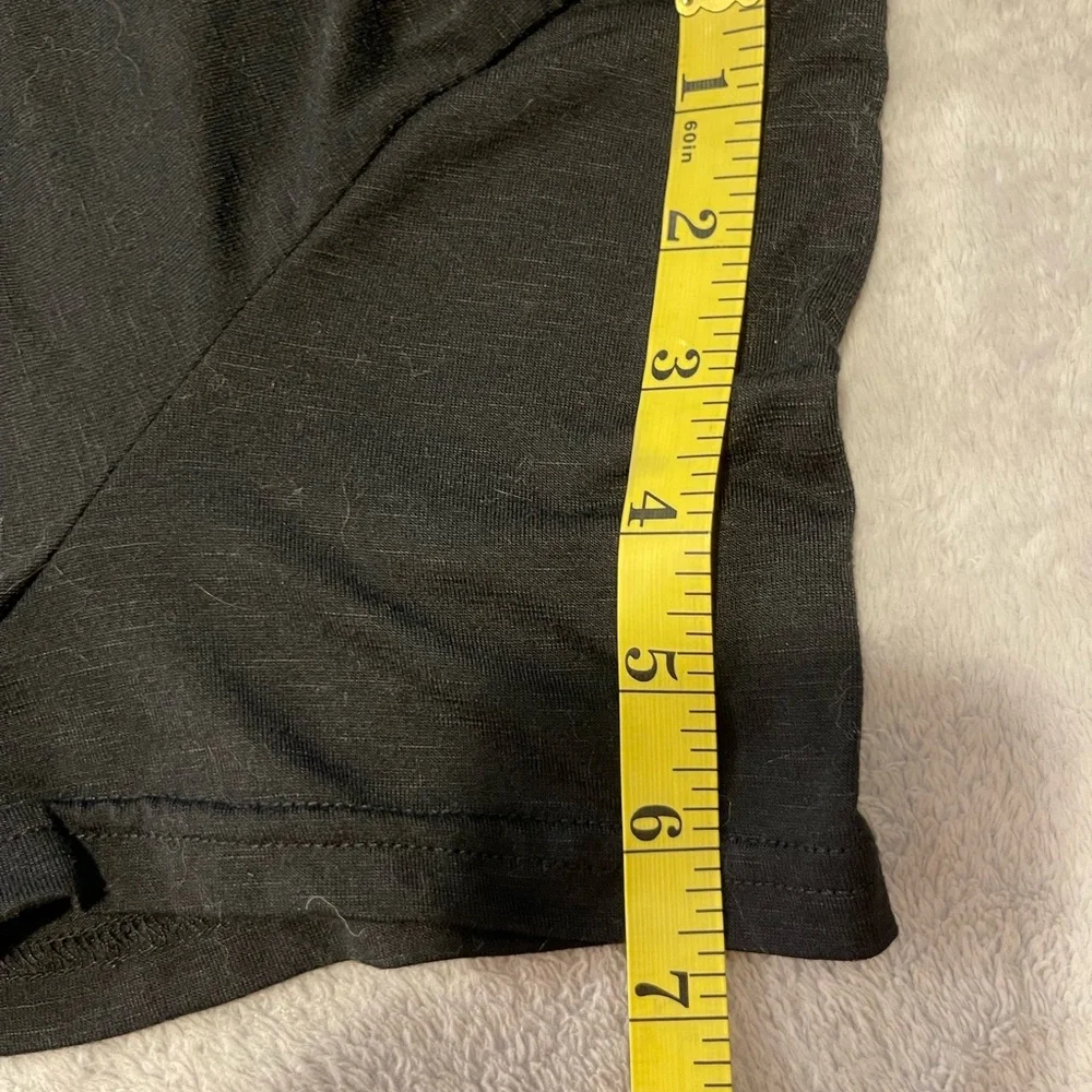 Black medium T-shirt with Aztec embroidery - Picture 9 of 9